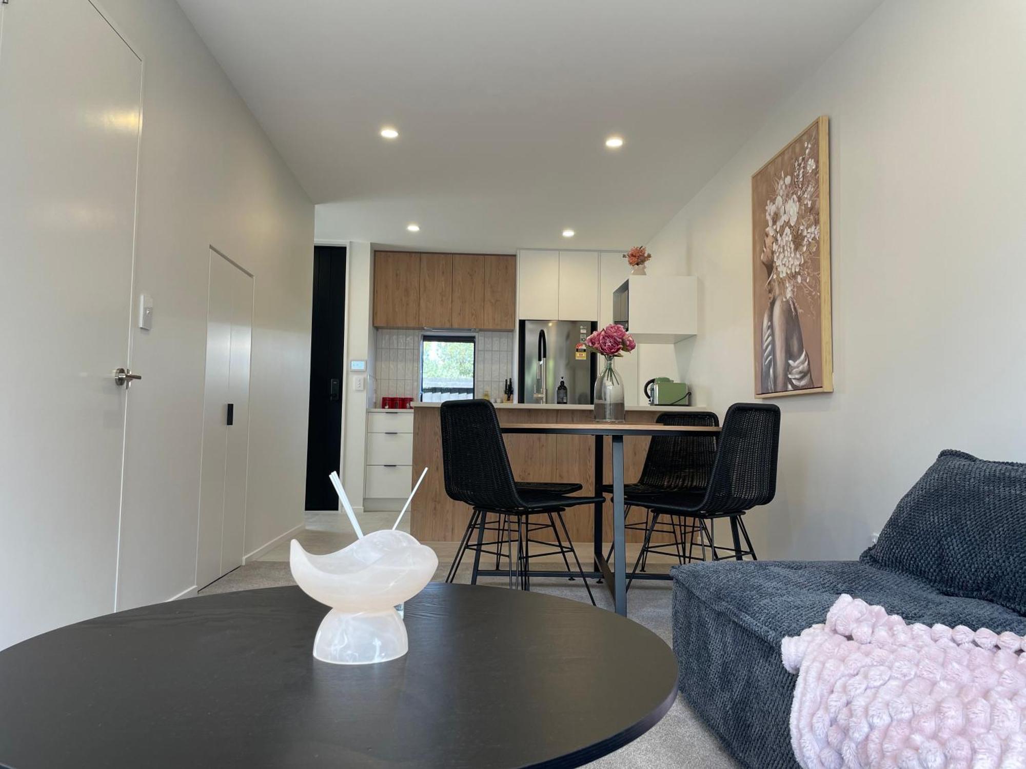 Luxury 2 Bedroom Townhouse Opposite Merivale Mall Christchurch Exteriör bild