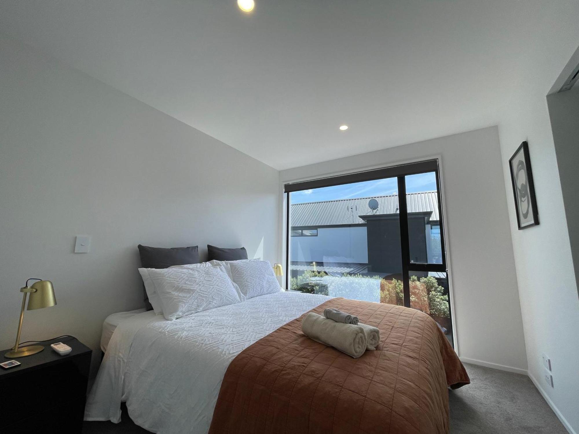 Luxury 2 Bedroom Townhouse Opposite Merivale Mall Christchurch Exteriör bild